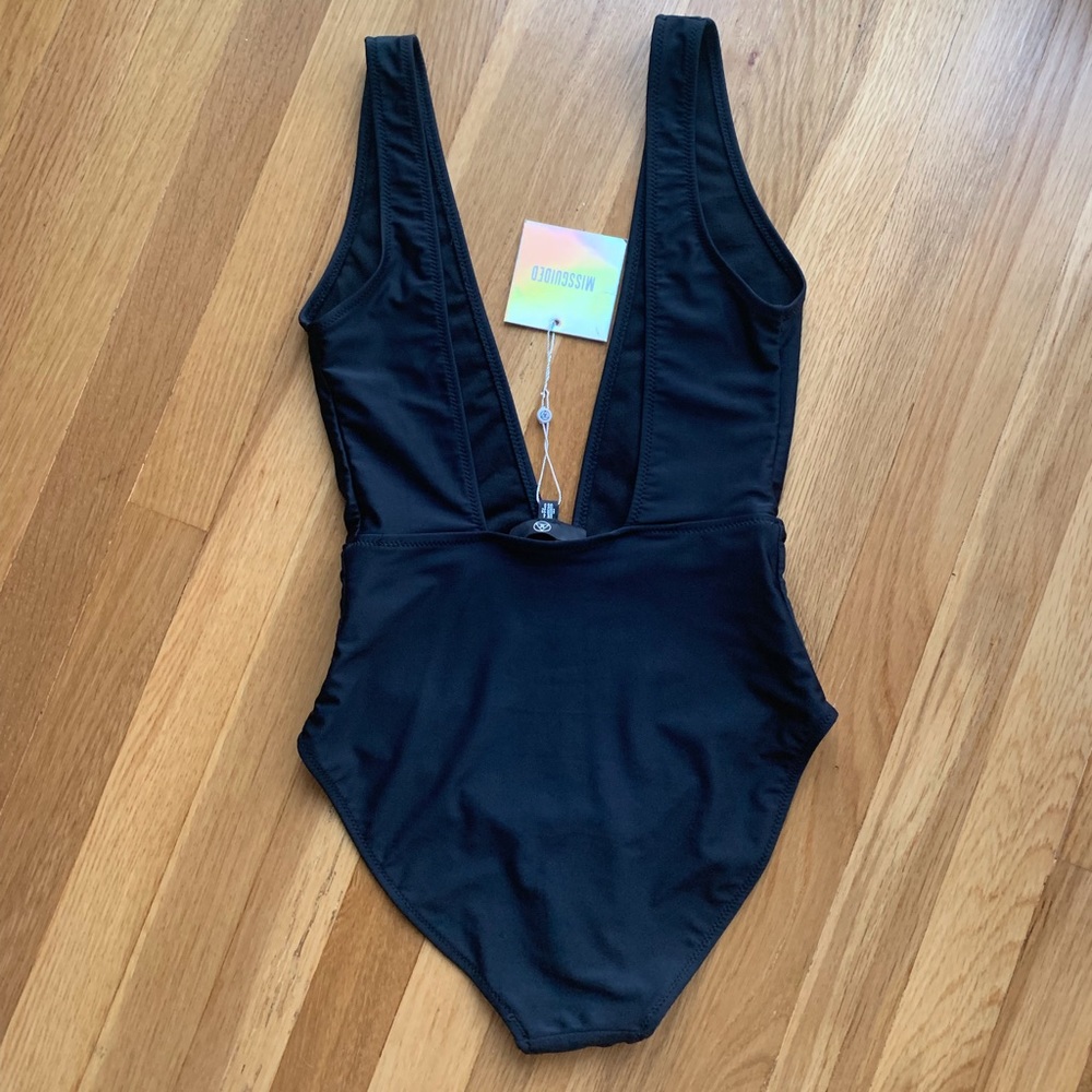 NWT SO Adorable Missguided Monokini - Picture 4 of 4